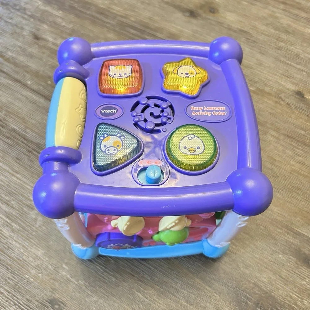 Vtech Busy Learners Activity Cube Educational Light Up Sound Toy Purple Works!‎